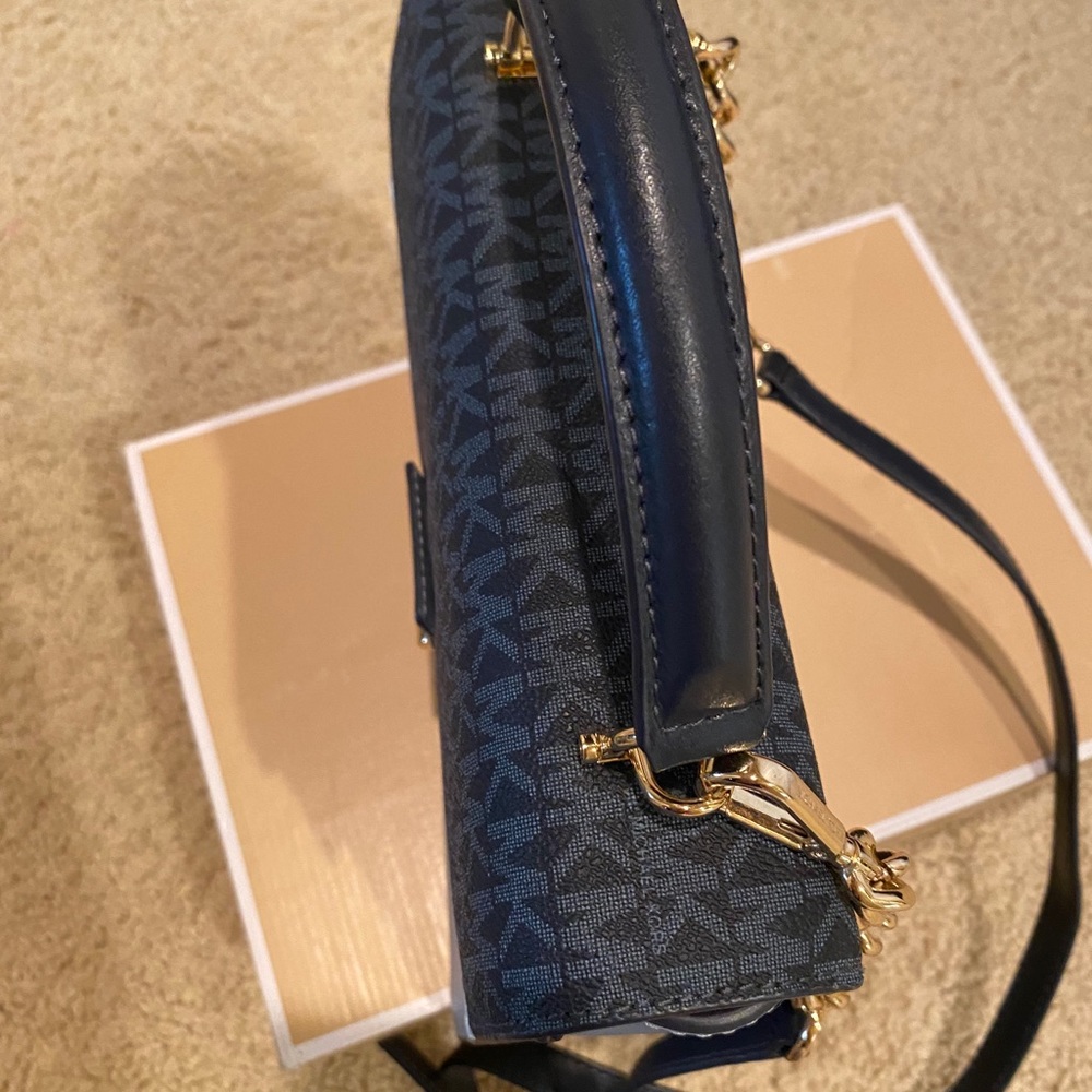 Bag - Picture 4 of 6